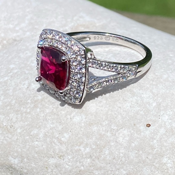 Simulated Ruby ring .925 Sterling Silver 10 mm Ruby surrounded 2 layers CZ sz 7 - Picture 16 of 16